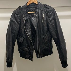 100% Leather jacket, size M, black